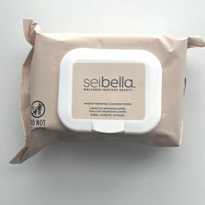 Sei Bella® Makeup Removing Cleansing Wipes